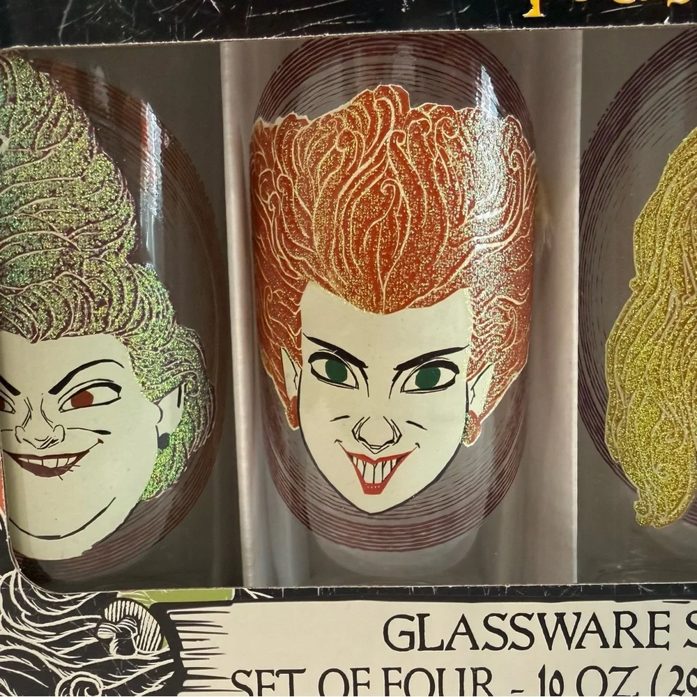 Spooky Disney Hocus Pocus Collectible Cup Set - 4 Pack, Brand New in Box!